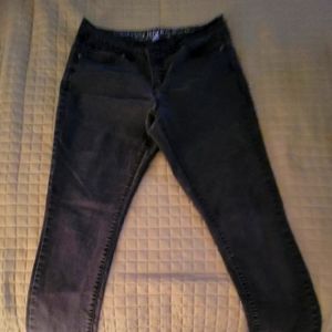 Canyon River Blue gray jeans